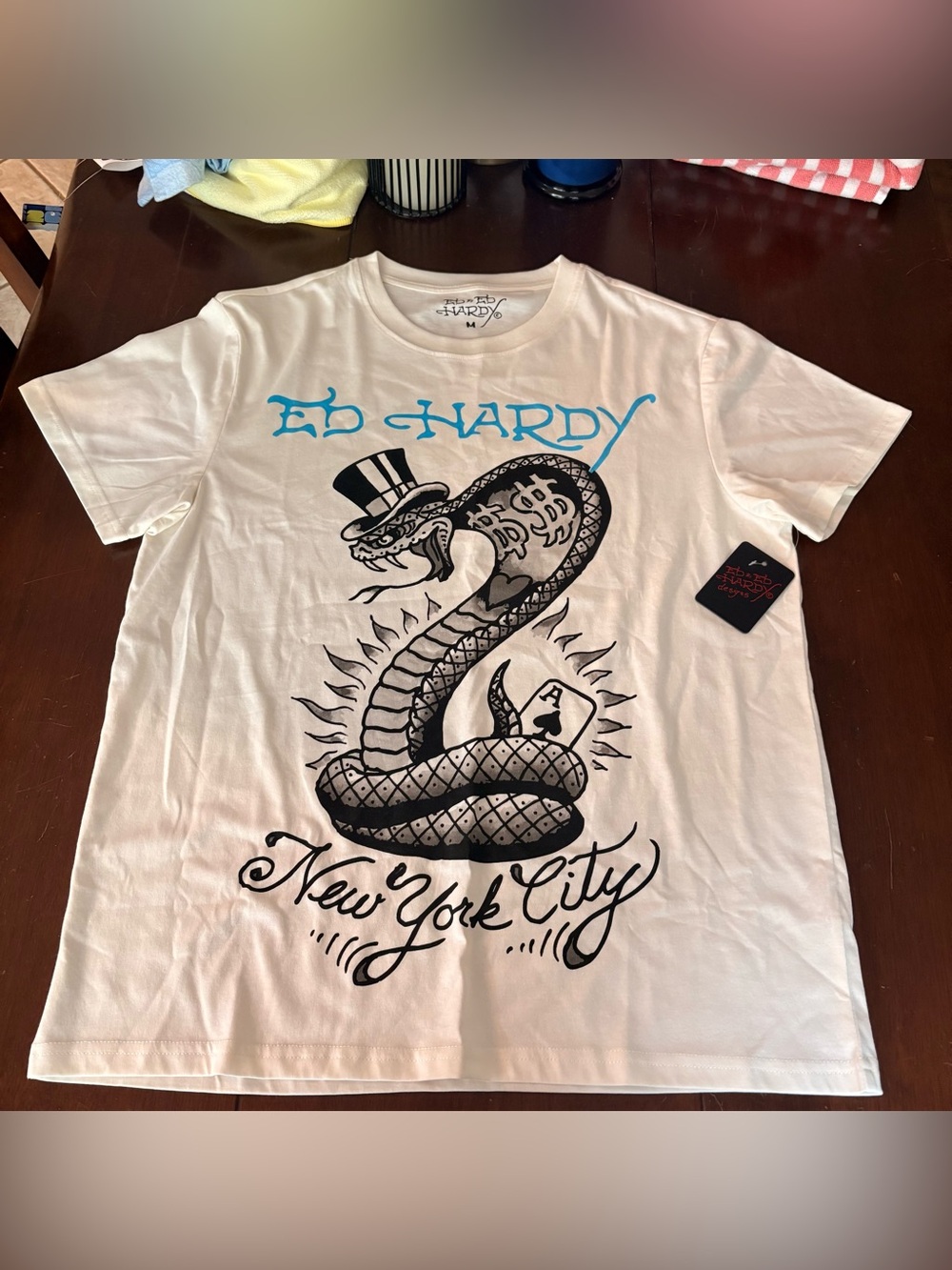 Ed Hardy NWT
New York City Snake T-Shirt
Men's Size M